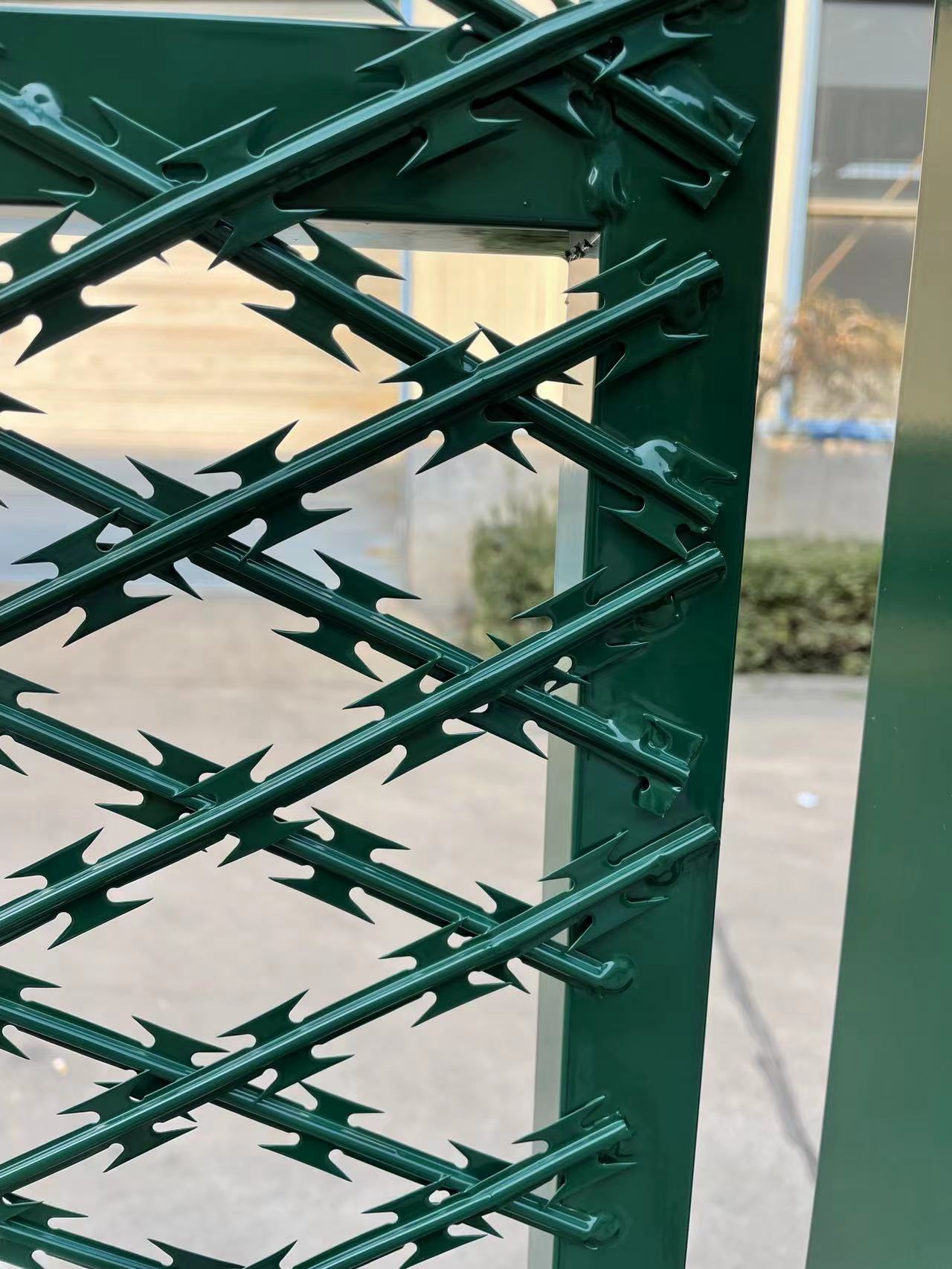 監(jiān)獄焊接刀片網(wǎng)圖片4 監(jiān)獄焊接刀片網(wǎng)圖片4