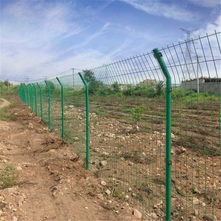 養(yǎng)殖水庫護欄網(wǎng)圖片4 養(yǎng)殖水庫護欄網(wǎng)圖片4